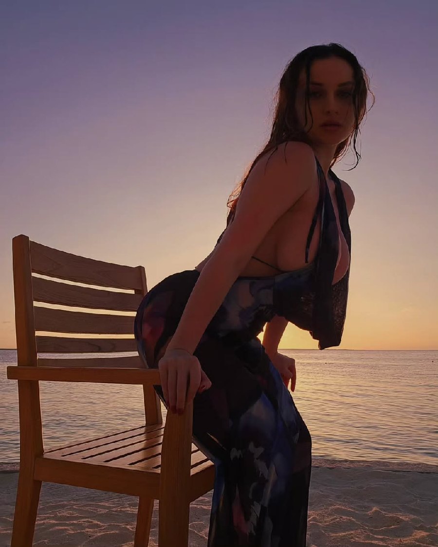 Sexy girl Miranda Faith nude in Rabat