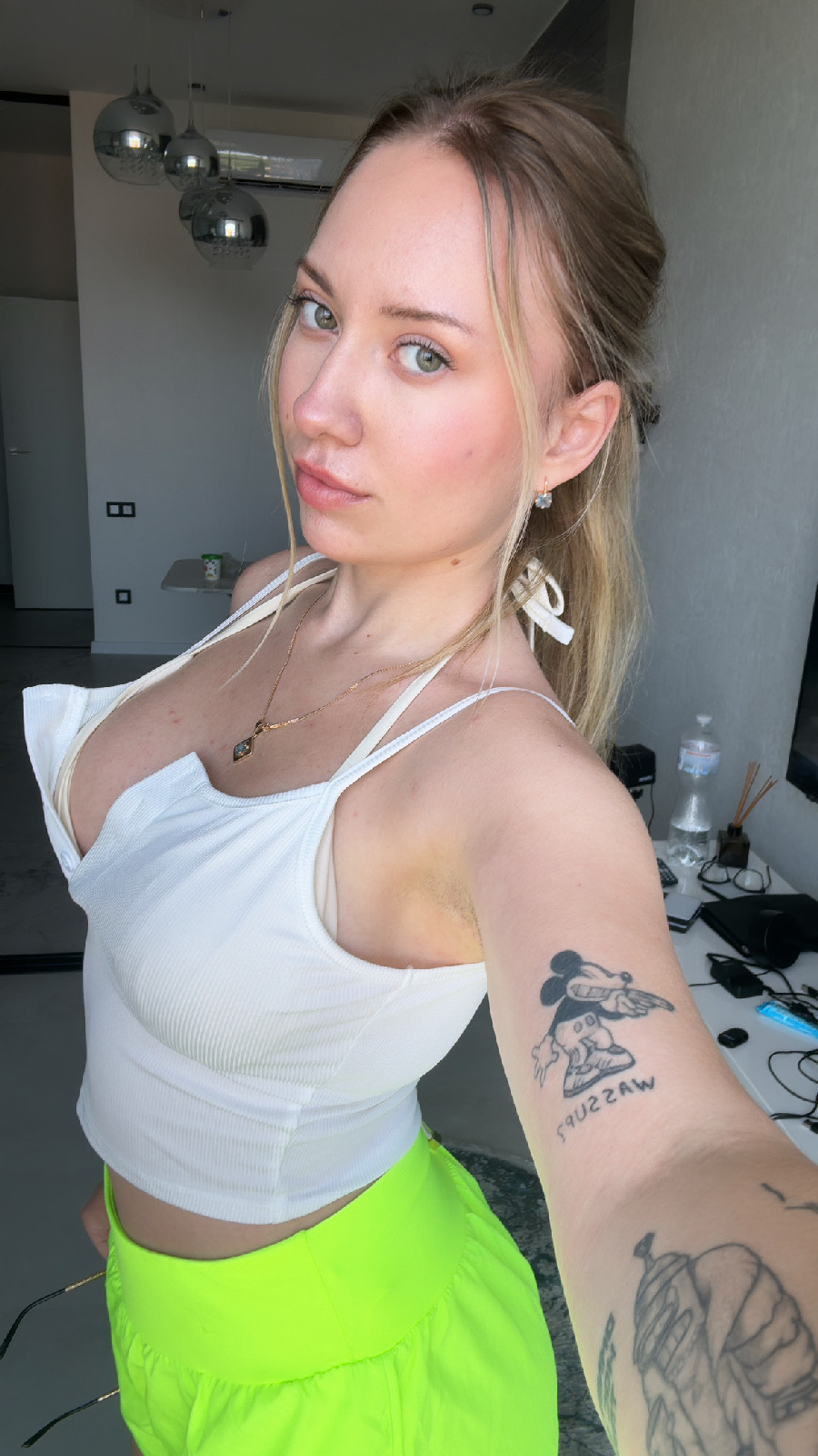 KateV in her underwear in Rabat