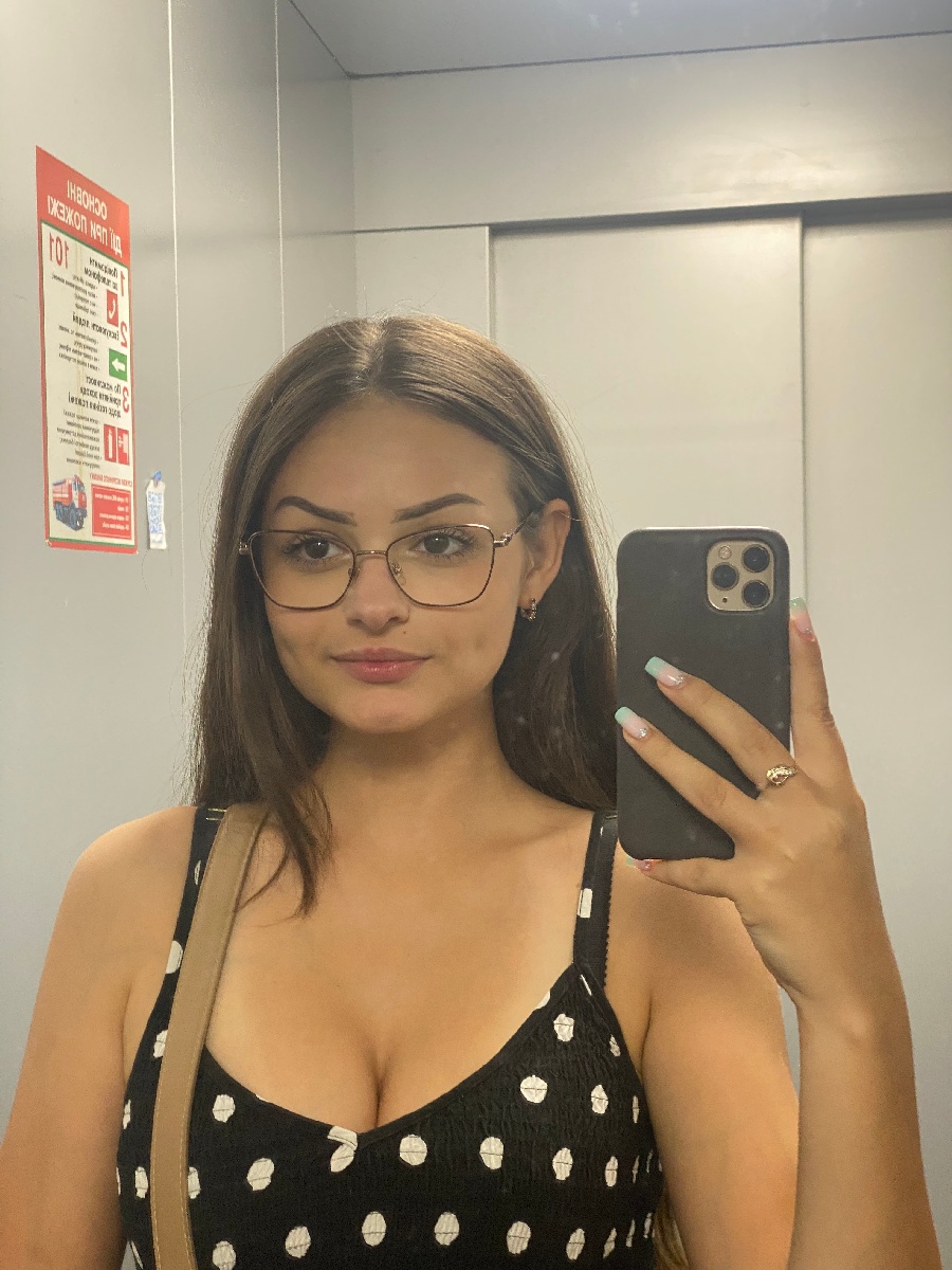 Sexy model Stacy in Rabat